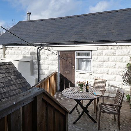 The Boathouse For Two, St Davids, Garage Parking Villa Exterior foto