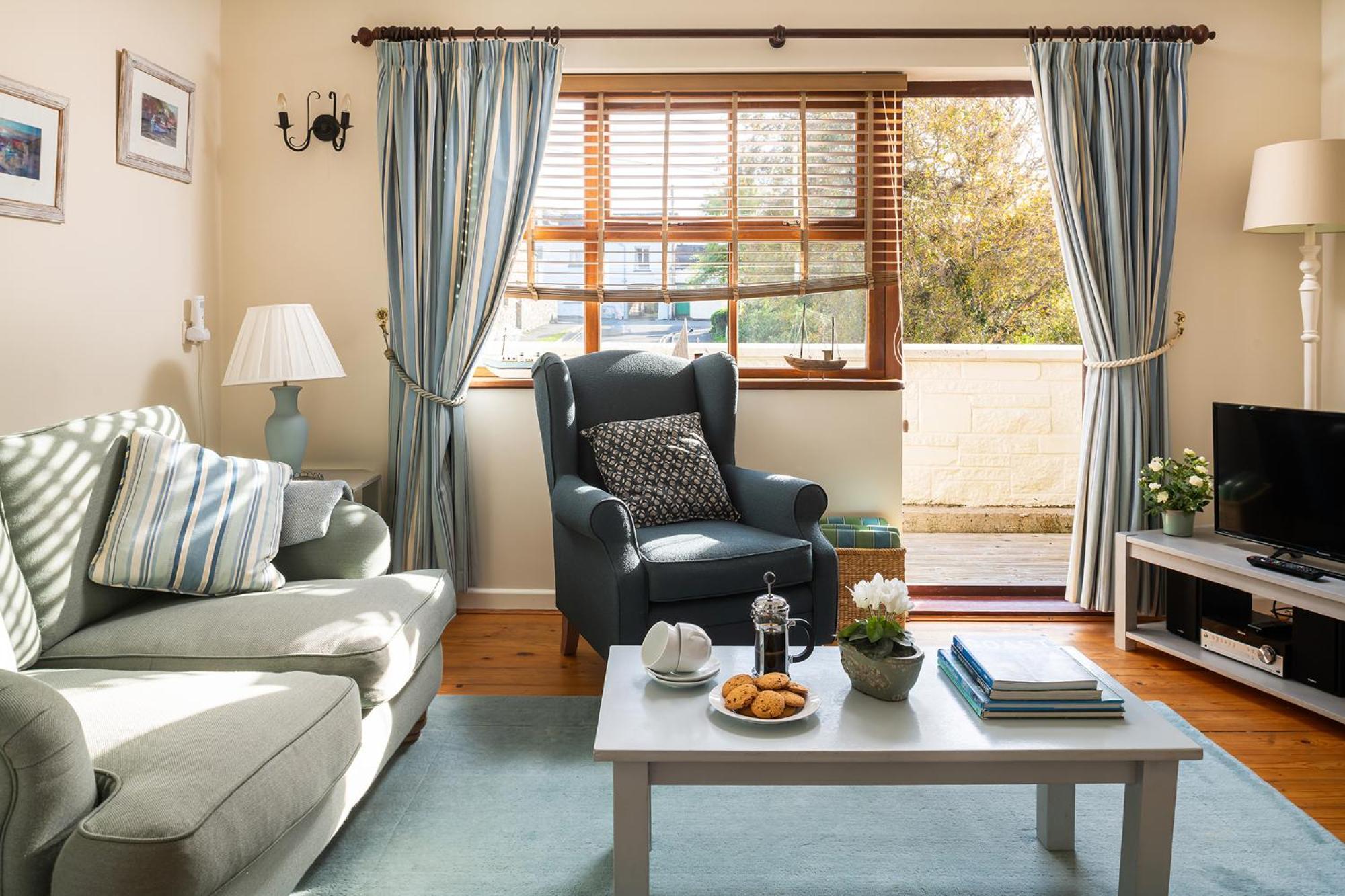 The Boathouse For Two, St Davids, Garage Parking Villa Exterior foto